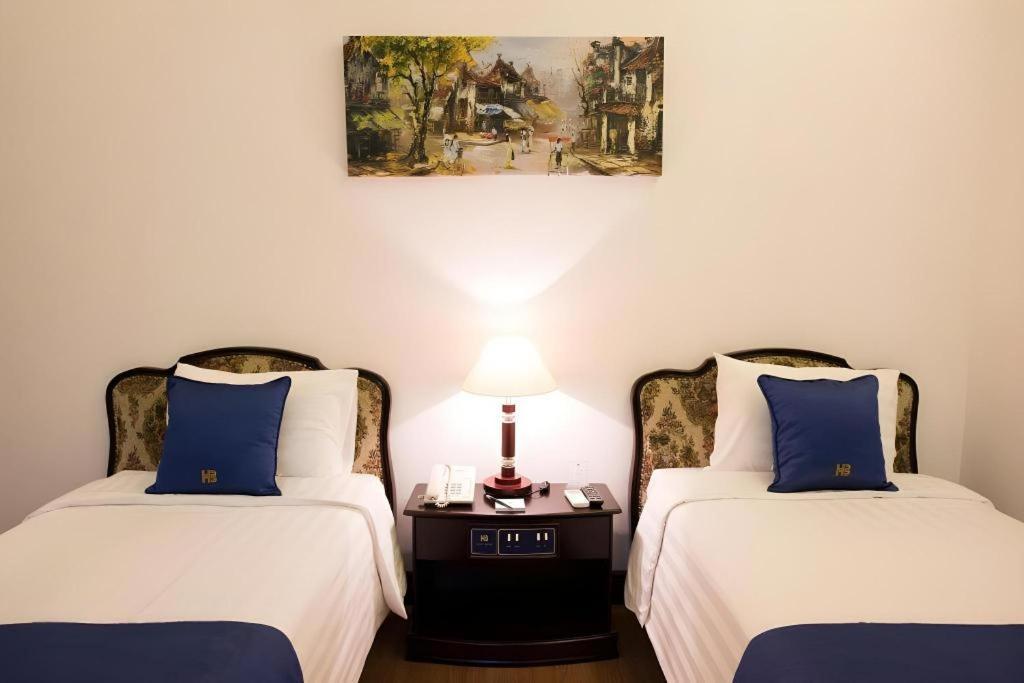 Hoa Binh Hotel Hanoi Exterior foto
