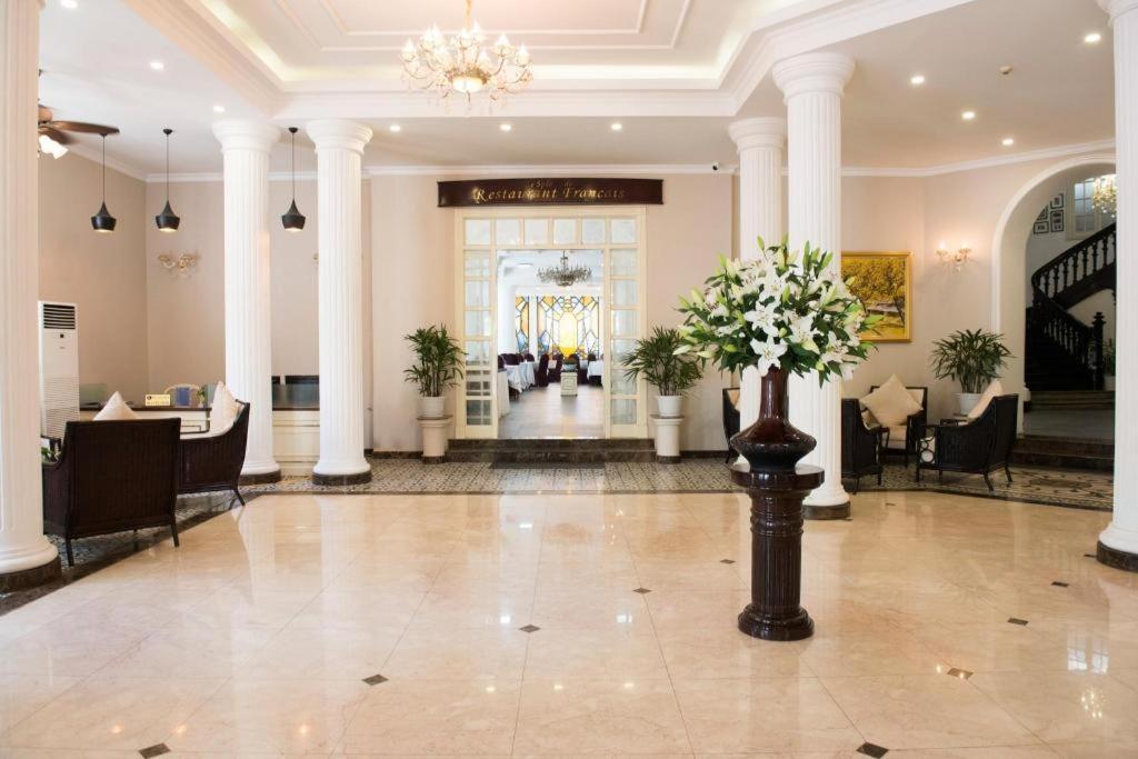 Hoa Binh Hotel Hanoi Exterior foto