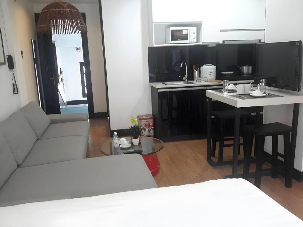 Hoa Binh Hotel Hanoi Exterior foto